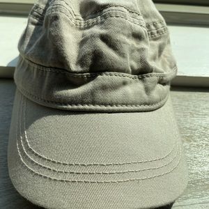 Women’s Hat / Tan